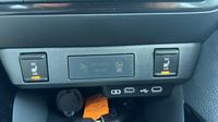 Toyota Yaris 116h Collection 5p MC24 — photo 15