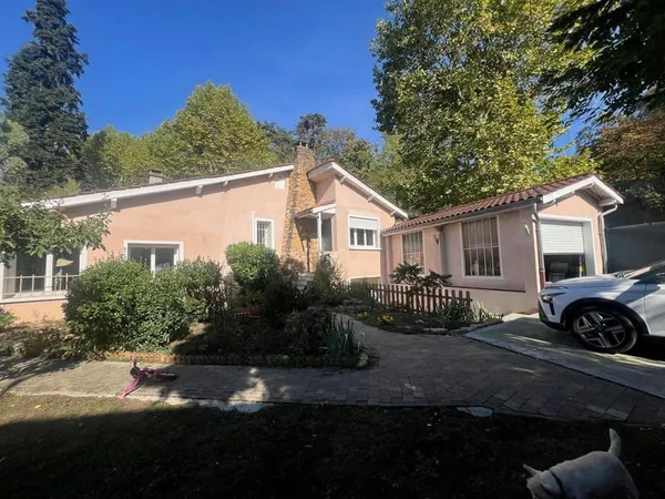 Maison 6 pièces 160 m²
