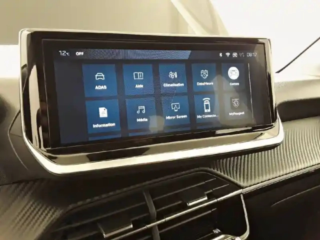 Peugeot 208 hybrid 110 e-dcs6 — photo 20