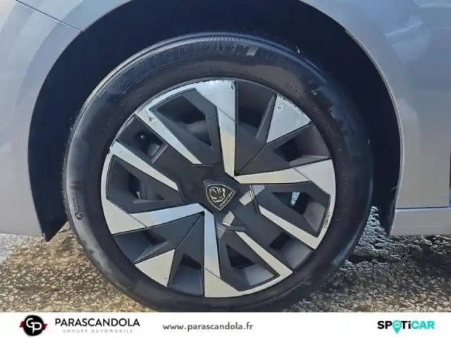 Peugeot 208 1.2 100ch s&amp;s style — photo 11