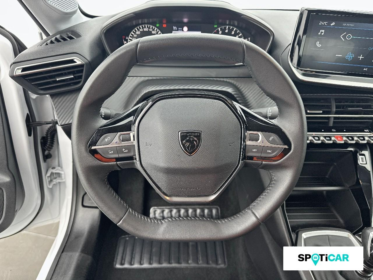 Peugeot 208 1.2 100ch s&s style — photo 12