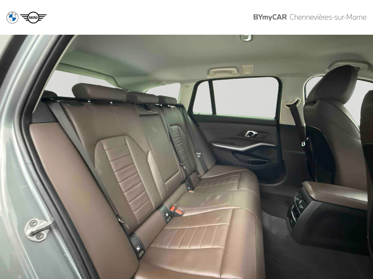 BMW Touring 318i 156 ch BVA8 — photo 13
