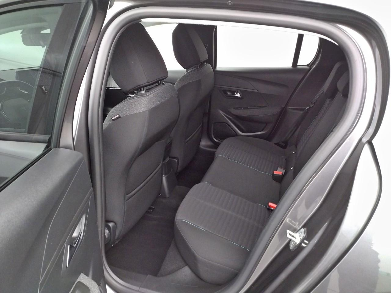 Peugeot 208 puretech 100 s&s bvm6 style — photo 13