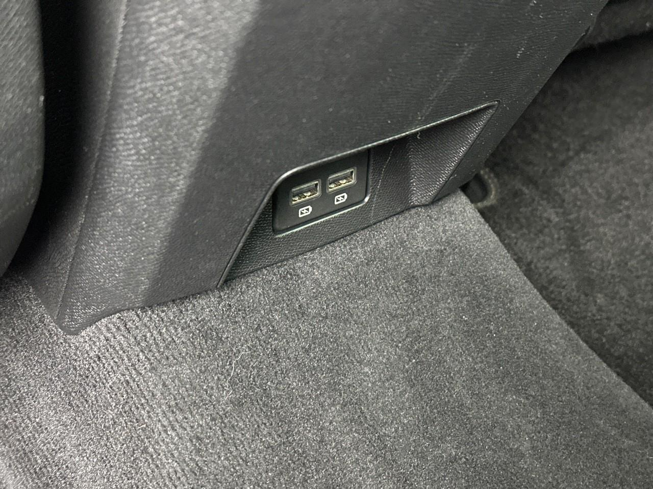 Peugeot 508 hybrid 225 e-eat8 gt pack — photo 38