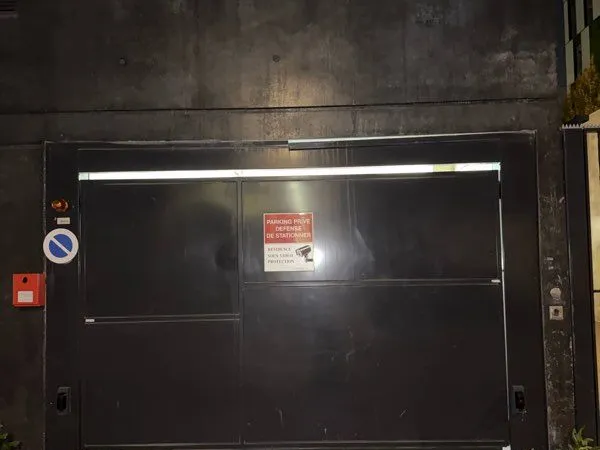 Place de parking sous terrain
