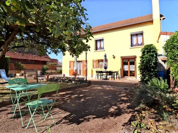 Maison 7 pièces 148 m²