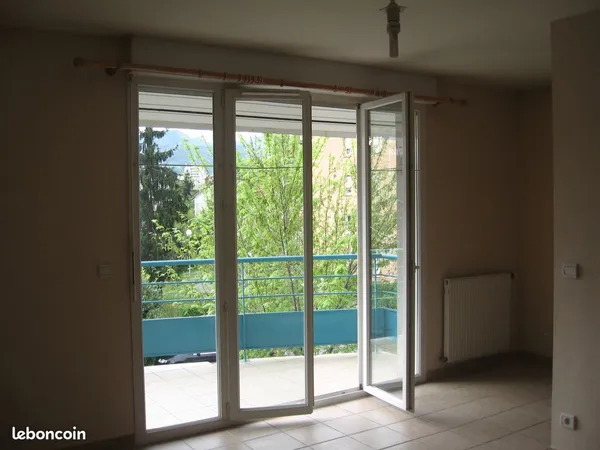 T2 avec terrasse, garage CHAMBERY MERANDE