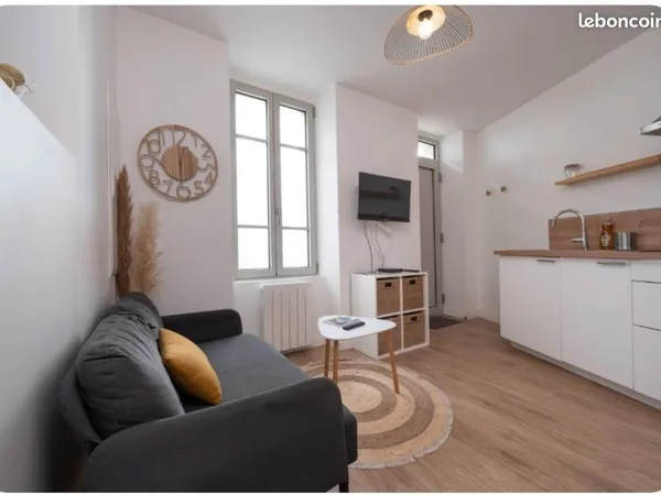 Studio location annuelle quartier gare