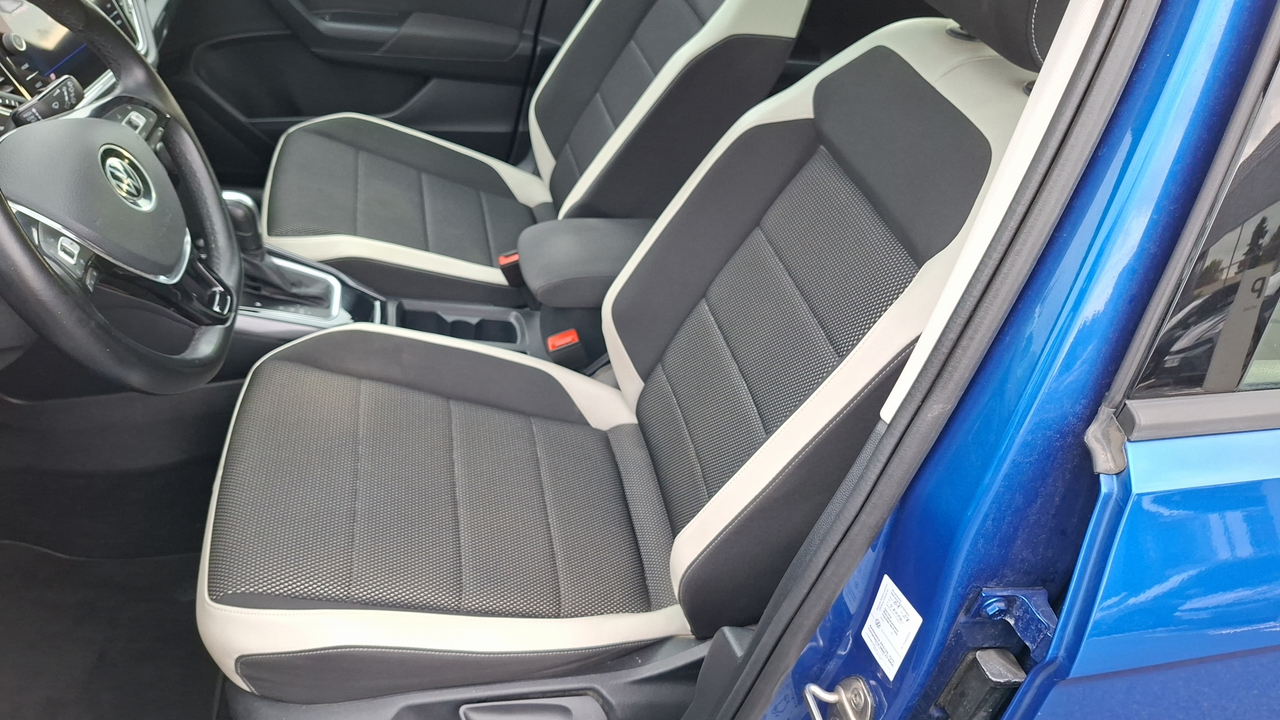 Volkswagen T-Roc 1.5 TSI 150 EVO Start/Stop DSG7 — photo 19
