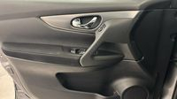 Nissan Qashqai 1.5 dCi 110ch N-Connecta — photo 28
