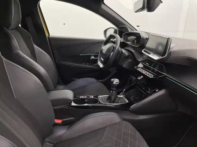Peugeot 208 puretech 100 s&amp;s bvm6 — photo 28