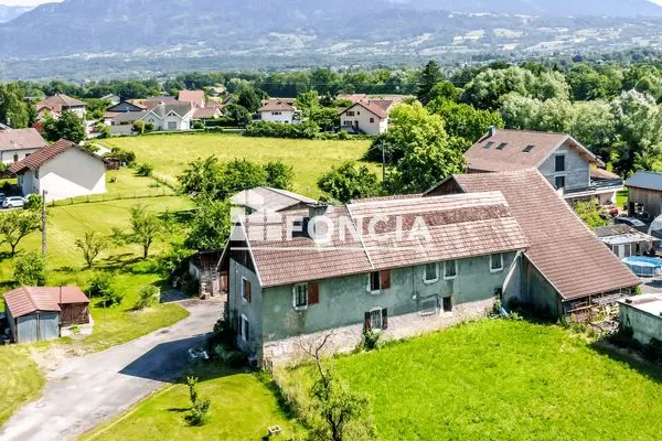Maison 5 pièces 160 m²