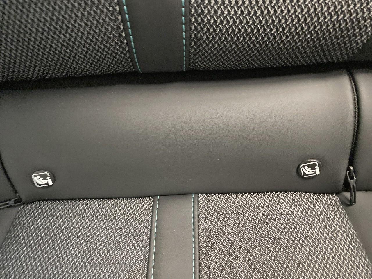 Peugeot 308 hybrid 136 e-dcs6 allure — photo 21
