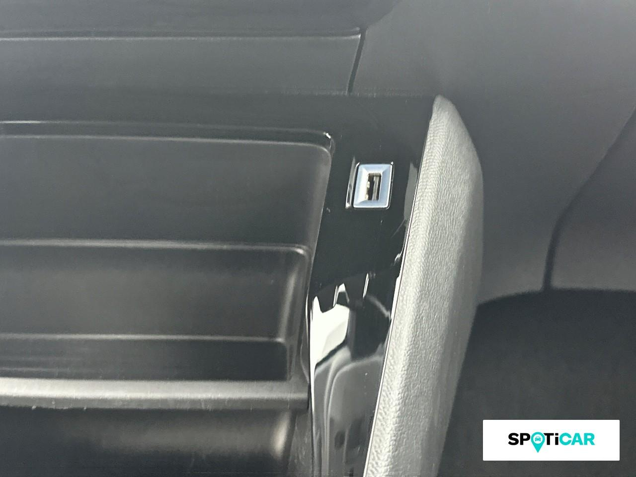 Peugeot 208 style puretech 100 s s bvm6 — photo 17