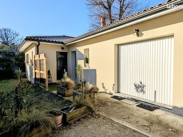 Villa 4 pièces 85 m²