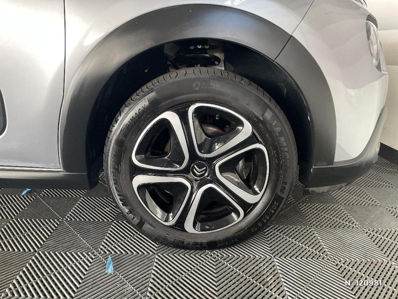 Citroën C3 puretech 83 s&s bvm5 c-series — photo 9