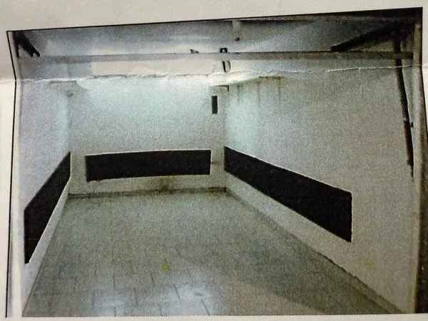 Garage fermé à vendre - Le Grau-du-Roi - 200 m de la plage