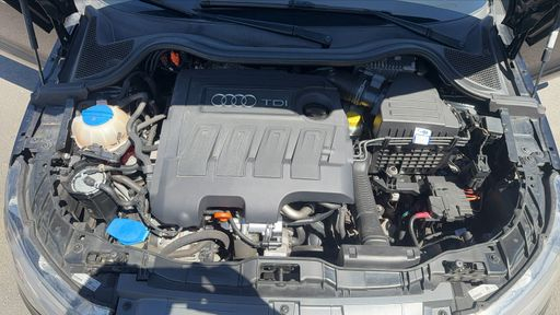 Audi A1 1.6 TDI 90 - Ambiente – 2013 – 158263 km – Diesel – Boîte Manuelle — photo 20