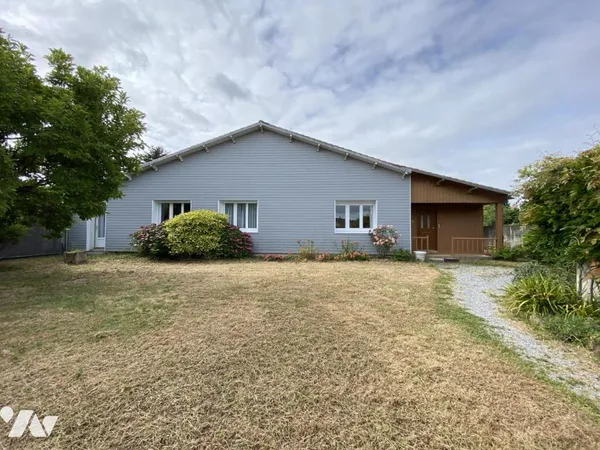Maison 1 pièce 234 m²