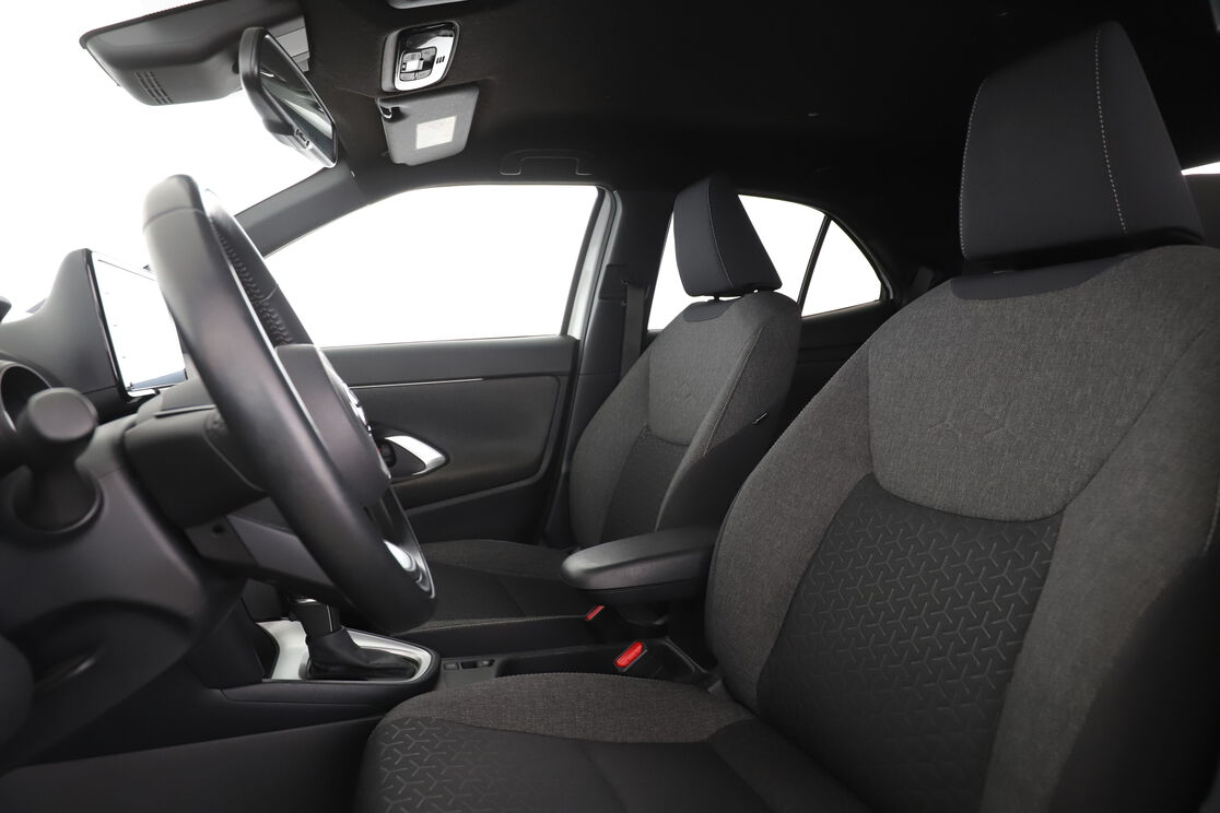 Toyota Yaris Cross 1.5 2WD Design — photo 9