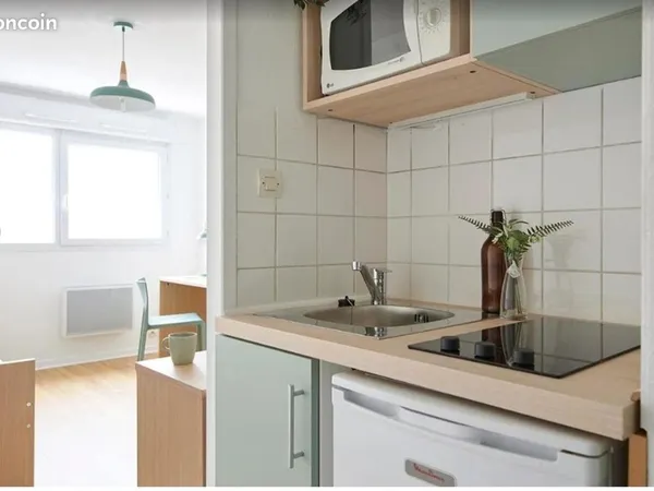 Studio 1 pièce 20 m²