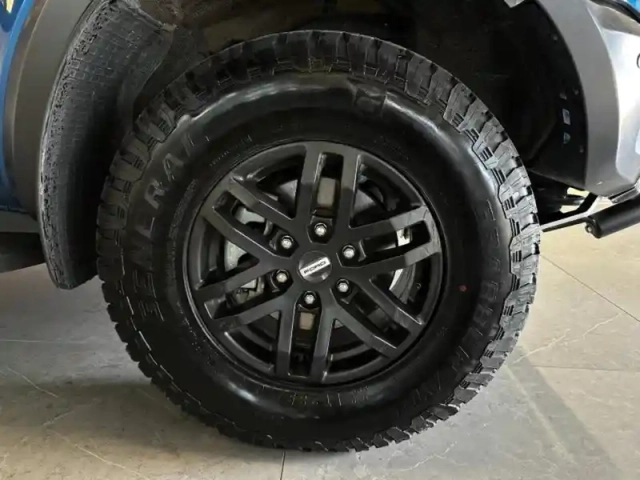 Ford Ranger 2.0 tdci 213ch double cabine raptor bva10 — photo 9