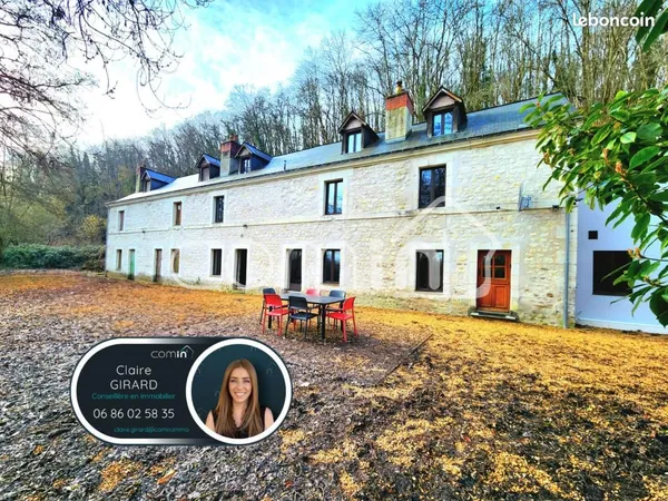 Maison 11 pièces 270 m²
