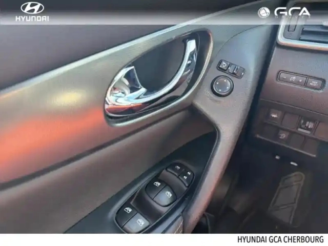 Nissan Qashqai 1.7 dci 150ch n-connecta euro6d-t — photo 12