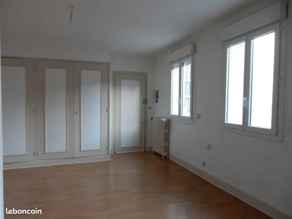Appartement Location Doué-en-Anjou 1p 27m² 390€