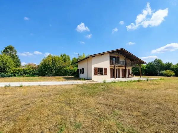 Maison 6 pièces 130 m²