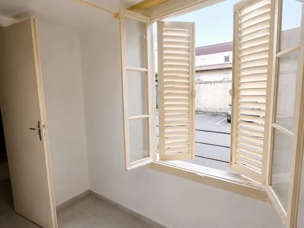 Cave 7 m² La Seyne-sur-Mer