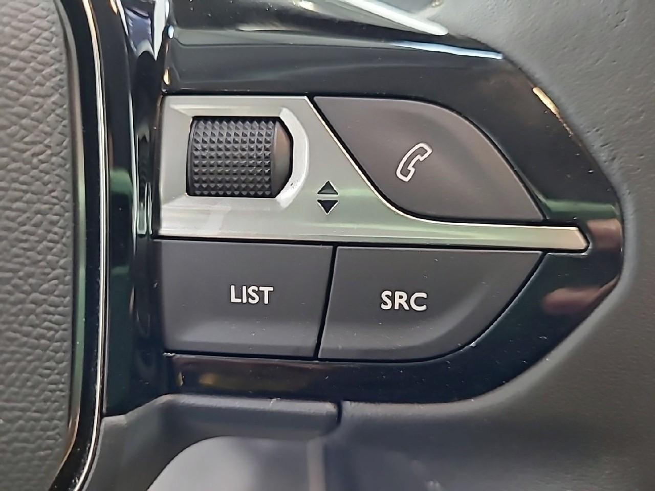 Peugeot 208 puretech 100 s&s bvm6 style — photo 20