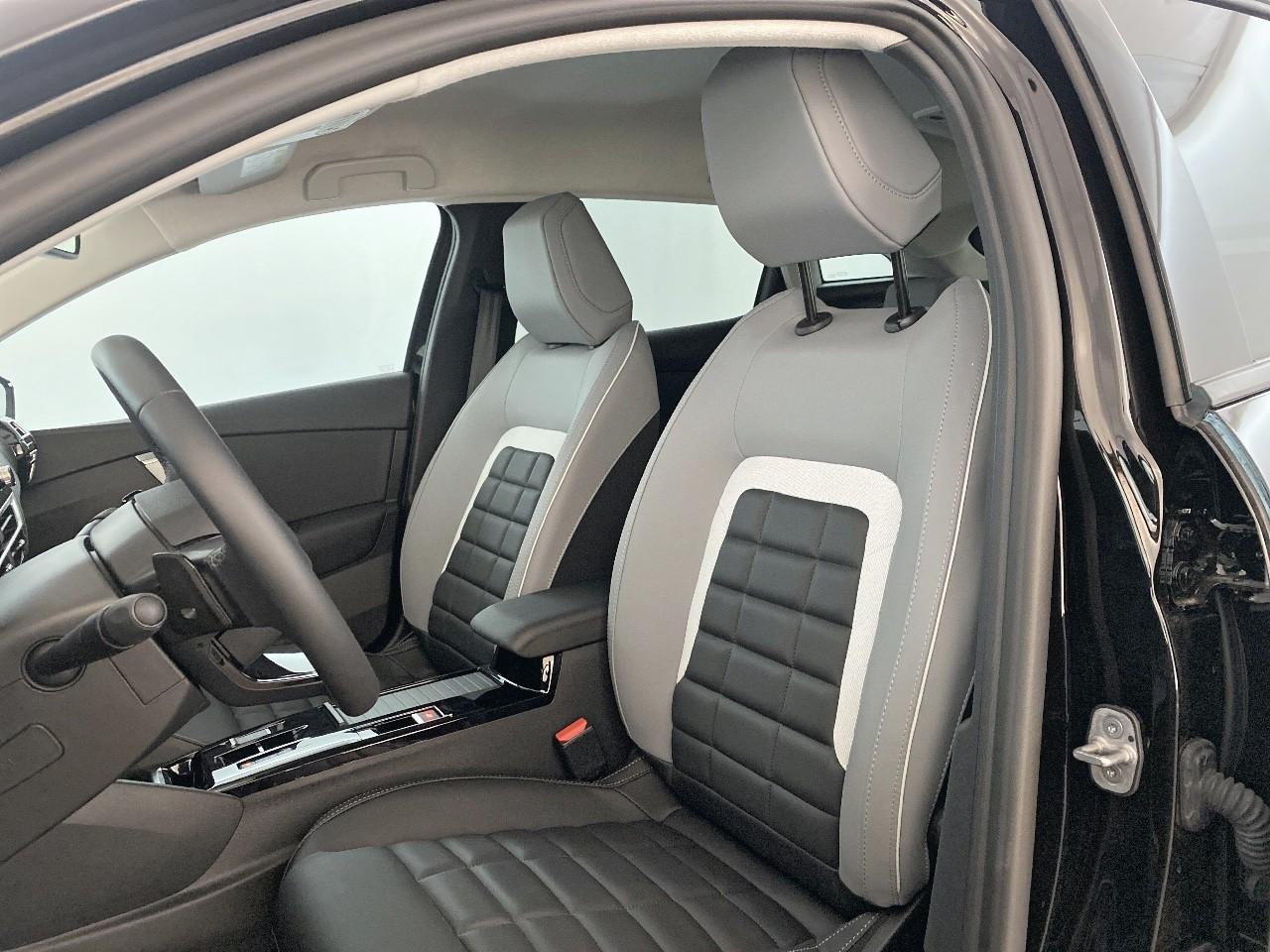 Citroën C4 hybride 136 e-dcs6 max — photo 9