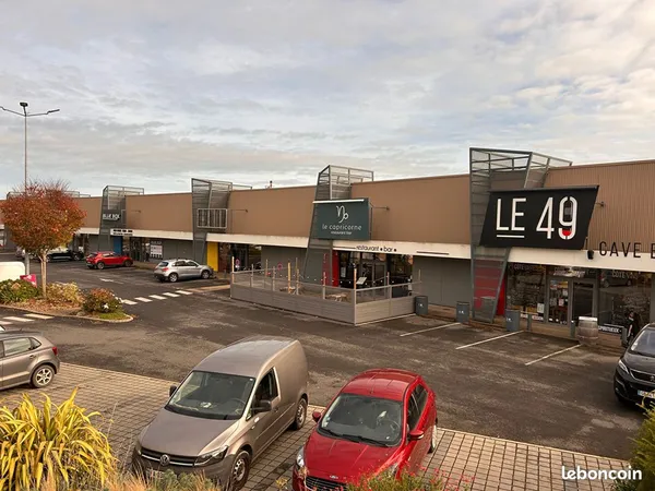 Local commercial 400 m² AVRANCHES