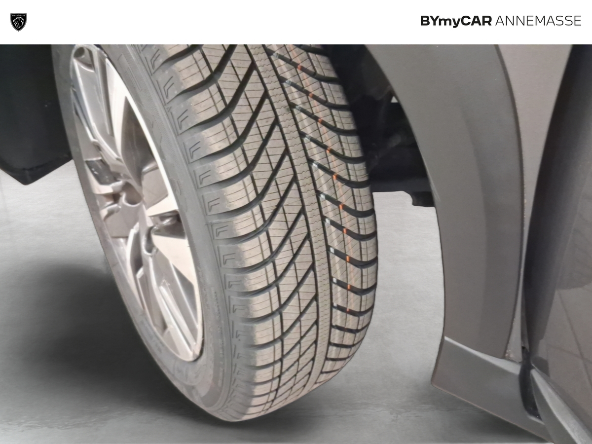 Peugeot 2008 PureTech 110ch S&amp;S EAT6 — photo 13