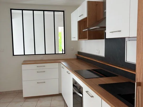 Lot de 2 appartements loués - 213 m² - Cognac Saint-Jacques - 220 000