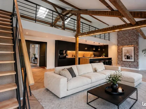 Appartement aux volumes exceptionnels 140 m2 secteur Léopold / Stanislas