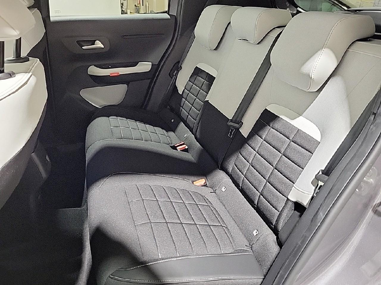 Citroën C3 hybride 110 ch automatique max — photo 13