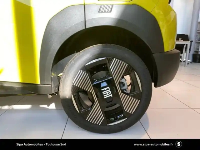 Fiat Grande Panda e 83ch — photo 51