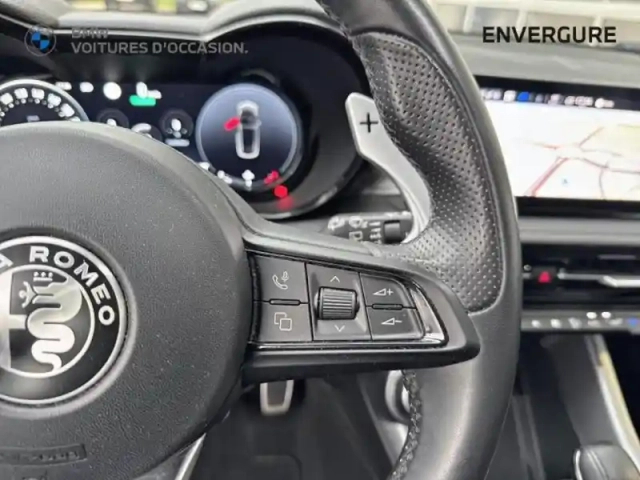 Alfa Romeo Tonale 1.3 phev 280ch edizione speciale at6 e-q4 — photo 15