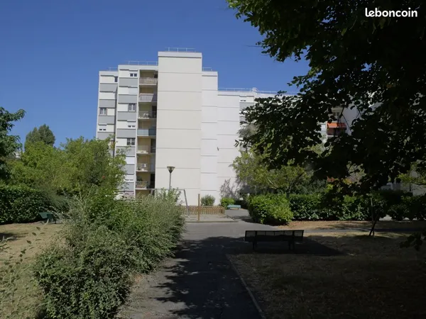 Vente appartement T5 dans résidence arborée