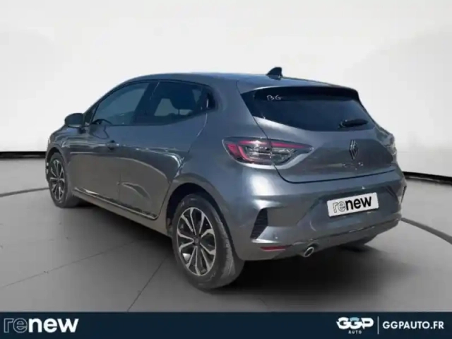 Renault Clio 1.0 tce 90ch techno - 24 — photo 3