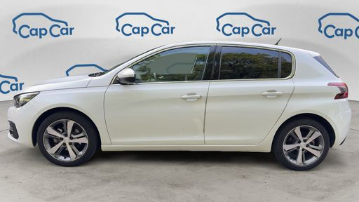 Peugeot 308 1.2 PureTech 130 - Allure – 2020 – 6964 km – Essence – Boîte Manuelle — photo 11