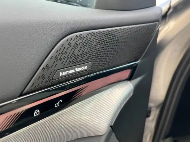 Bmw Serie 5 série 5 touring i5 340ch m sport edrive40 — photo 30
