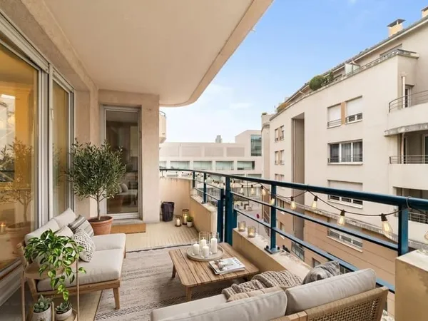 Appartement T5 de 109 m² à Gratte - ciel Villeurbanne 69100, Rue Edouard Vaillant