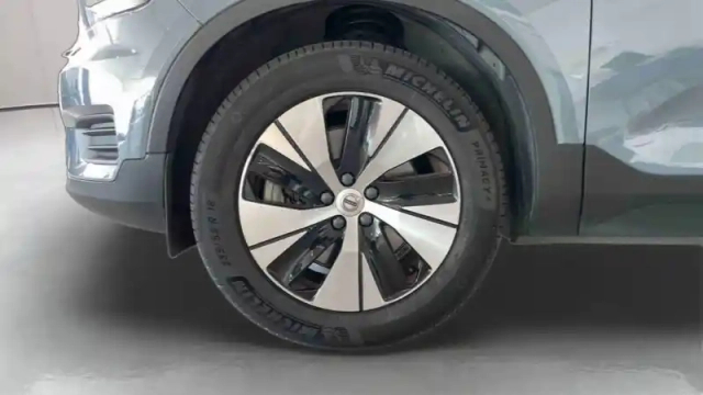 Volvo Xc40 t4 recharge 129+82 ch dct7 — photo 56