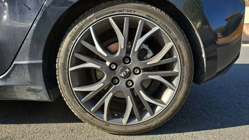 Kia Ceed 1.6 T-GDI 204 - GT – 2014 – 115105 km – Essence – Boîte Manuelle — photo 5