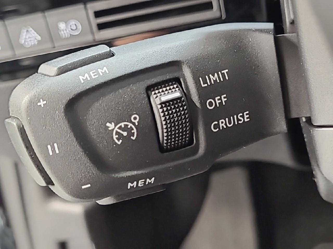 Peugeot 508 sw hybrid 225 e-eat8 active pack — photo 22