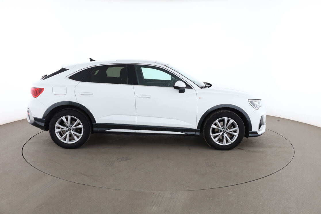 Audi Q3 Sportback 35 TDI S Line S Tronic 7 — photo 6