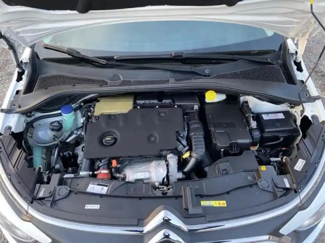 Citroën C3 bluehdi 100 s&amp;s bvm6 shine pack — photo 7